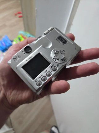 Camara Canon Digital IXUS 330 Plata