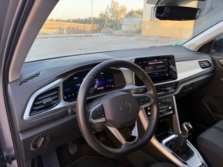 Volkswagen T-Roc 2023