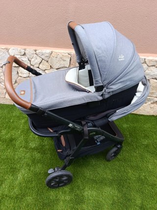 Carrito de Bebé Joie Signature