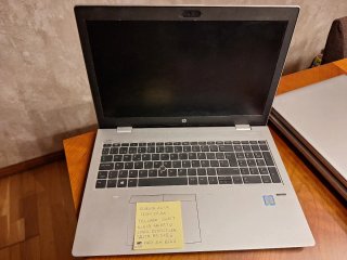 Dos Portátiles HP 650 G4, cracks plásticos