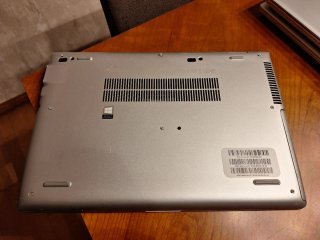 Dos Portátiles HP 650 G4, cracks plásticos