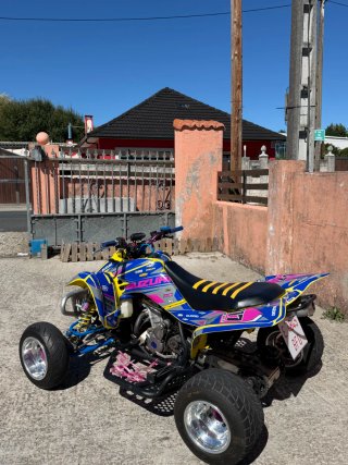 Suzuki LTZ 400