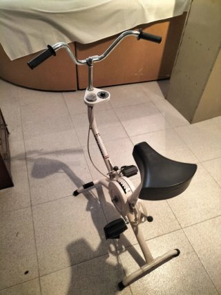 Bicicleta Estática Clásica