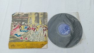 Tocadiscos-Maletín vintage Dual / Lavis 121
