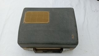 Tocadiscos-Maletín vintage Dual / Lavis 121