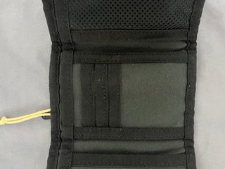 Cartera Adidas Negra