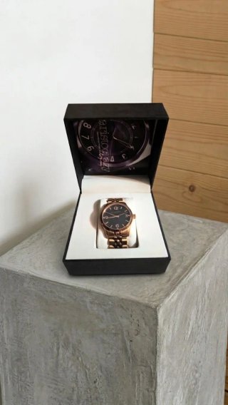 Reloj Aristocrazy Dorado
