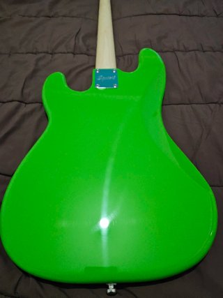 Bajo Squier Sonic Precision Bass Edición Limitada