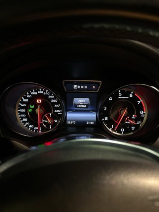 Mercedes-Benz GLA 45 2015