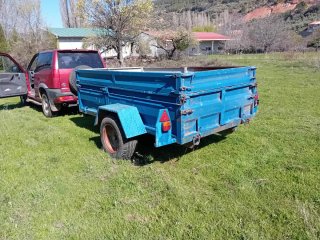 Remolque Tractor Azul