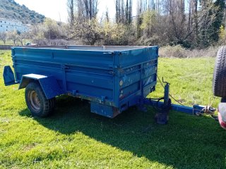 Remolque Tractor Azul