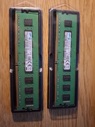 2 Módulos RAM DDR4 Samsung 8GB
