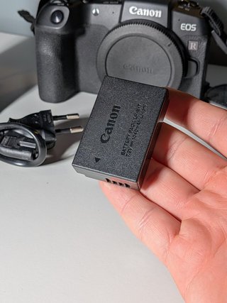 Canon EOS RP Cámara Mirrorless