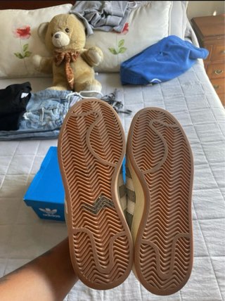 Zapatillas Adidas Campus Grises y Blancas