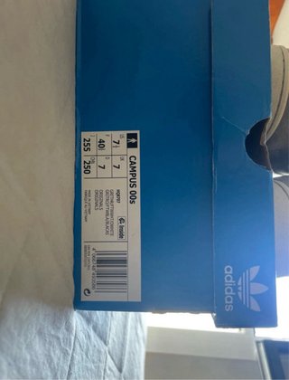 Zapatillas Adidas Campus Grises y Blancas