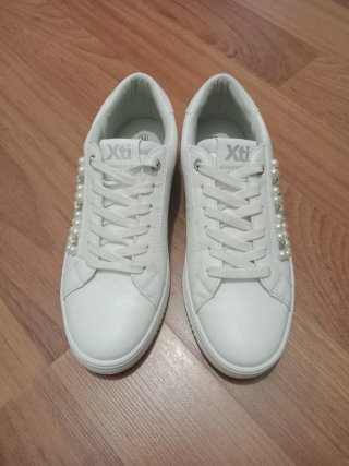 Zapatillas Xti Blancas con Perlas Talla 39