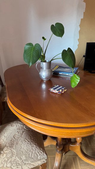 Mesa de Comedor Antigua de Madera