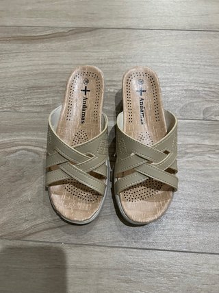 Sandalias Andamas Beige Talla 36