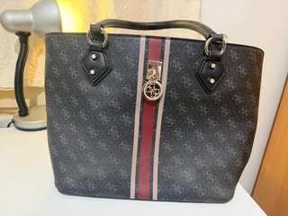 Bolso Guess Negro