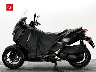 YAMAHA X-MAX 300 TECH MAX + 2025 2232 kms.