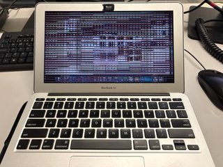 MacBook Air 11 pulgadas (2011) para piezas