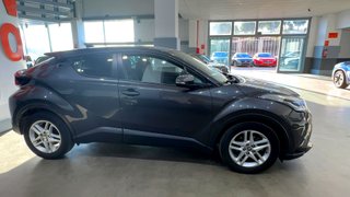 Toyota C-HR 1.8 125H Active (2022)