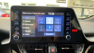 Toyota C-HR 1.8 125H Active (2022)