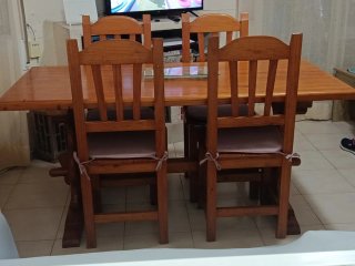 Conjunto Mueble comedor, mesa y 4 sillas