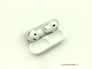 in-ear apple airpods pro 3