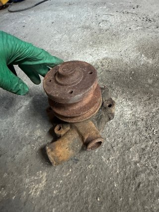 Bomba Agua Massey Ferguson 157