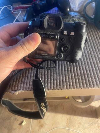 Cámara Fujifilm FinePix Negra para reparar