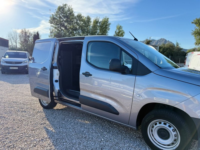 Opel Combo 2020, foto 3