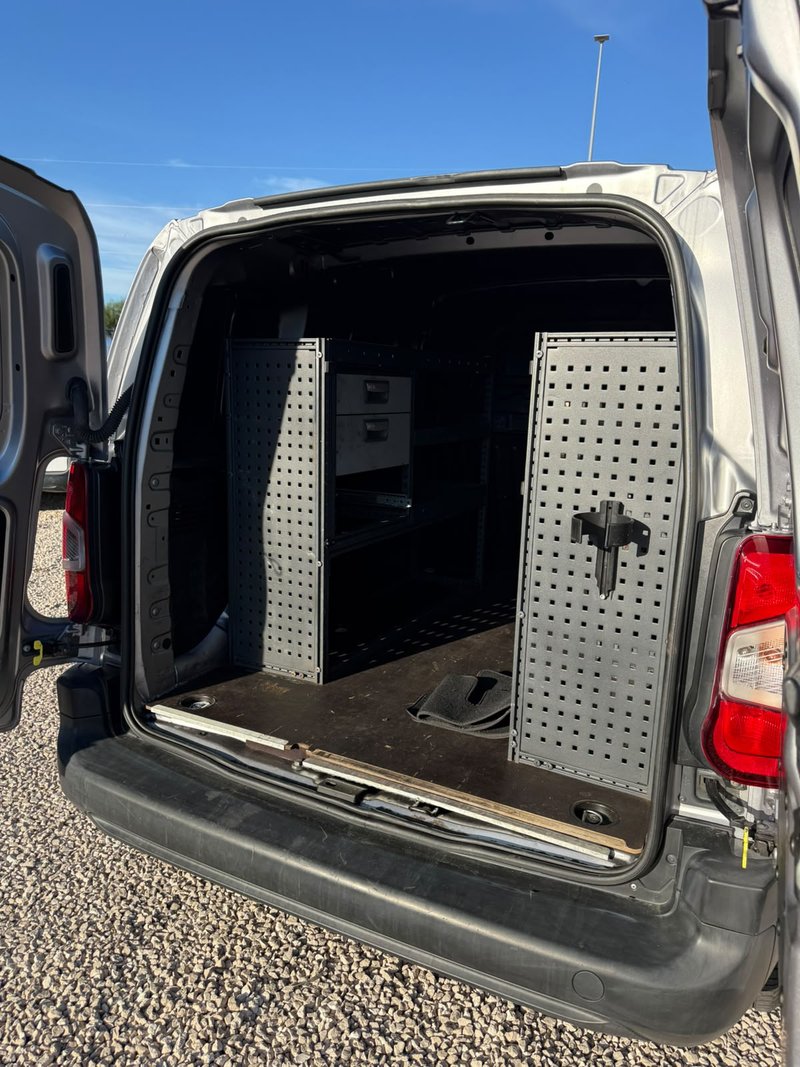 Opel Combo 2020, foto 9
