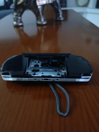 Consola Sony PSP Preta ler descrição. Para reparar