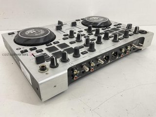 mesa mezclas hercules djconsole rmx2