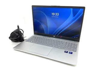 pc portatil hp 15-fd1020