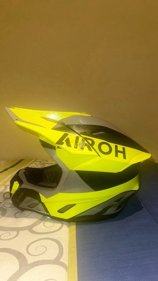 Casco Airoh Twist 3 King Motocross