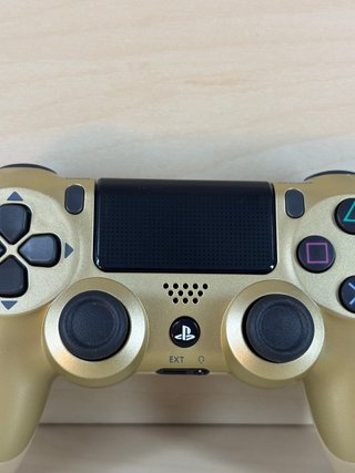 Mando PS4 Sony Dorado