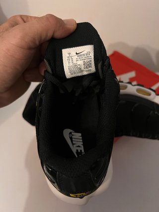 Nike Air Max Plus Negro Amarillo usado un ves T 40