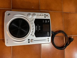 2 Lettori CD Akiyama CDX-200