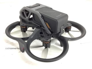 dron con camara dji avata