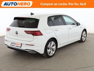 Volkswagen Golf 1.5 eTSI MHEV Style