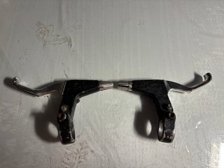 Par de Manetas de Freno de Aluminio