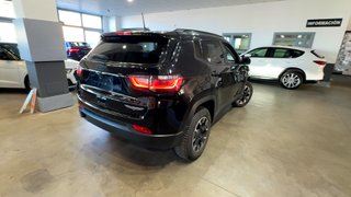 Jeep COMPASS 4Xe 1.3 PHEV 177kW Trailhawk AT AWD (2023)