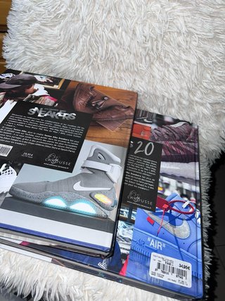 Libro Colección Larousse Sneakers
