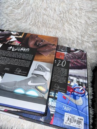 Libro Colección Larousse Sneakers