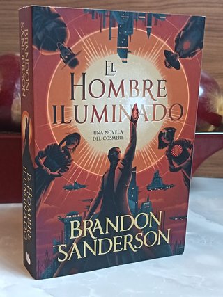 El Hombre Iluminado: Una novela del Cosmere