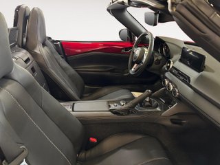 SHANTUI MX-5 cabrio 1.5 SKYACTIV-G 97KW EXCLUSIVE LINE 132 2P