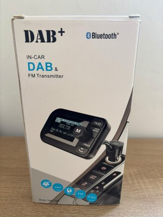 Transmisor FM y DAB+ Bluetooth para Coche
