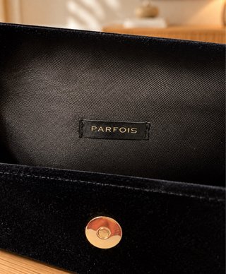 Bolso de Fiesta Parfois Negro de Terciopelo